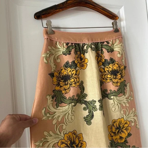 Farm Rio Cream Delicate Flower Arabesques Midi Skirt is available for  purchase on au PAY Market - Imported Goods Online Store Co.Ltd. | au PAY  Market - Online Shopping Site